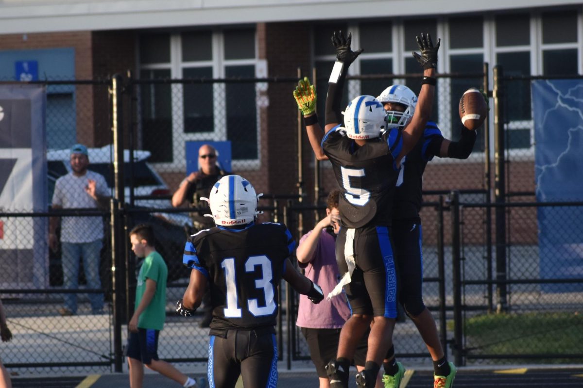 Flashes Varsity Football Tries to Capitalize on Strong Start